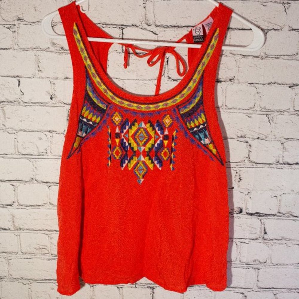 Love on‎ a hanger boho embroidered top size small